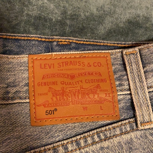 Levi’s 501 shorts - Size W26 - high rise - Picture 3 of 5